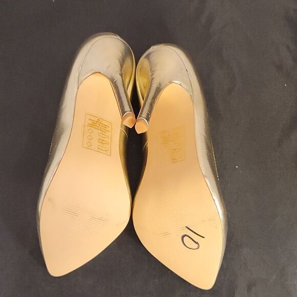 BRAND NEW SIGNATURE WOMEN'S HIGH HEEL STILETTOS PUMP - Picture 14 of 16